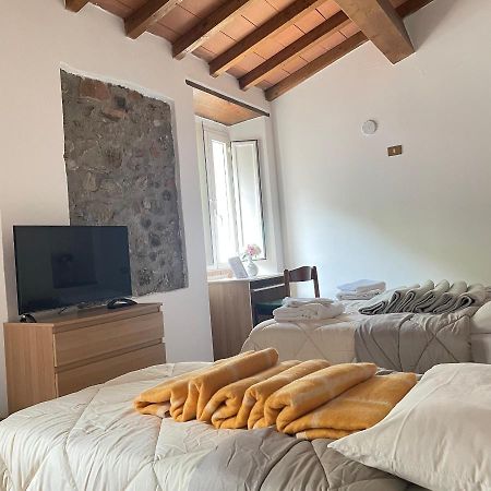 ホテル In Castello Gallicano エクステリア 写真